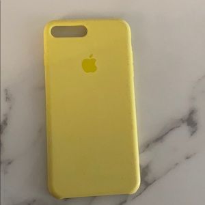 iPhone 8 Plus Apple case